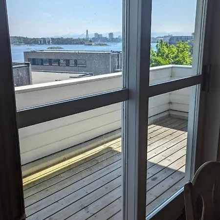 Large With Fantastic View Apartamento